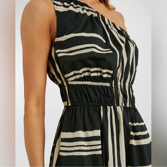Rails Black and Cream One Shoulder Dress - Picture 7 of 15